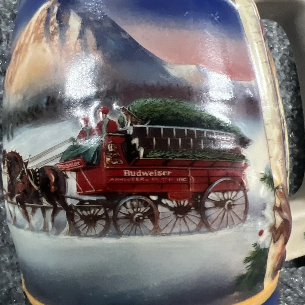 Vintage 2000 Budweiser Holiday Beer Stein – 